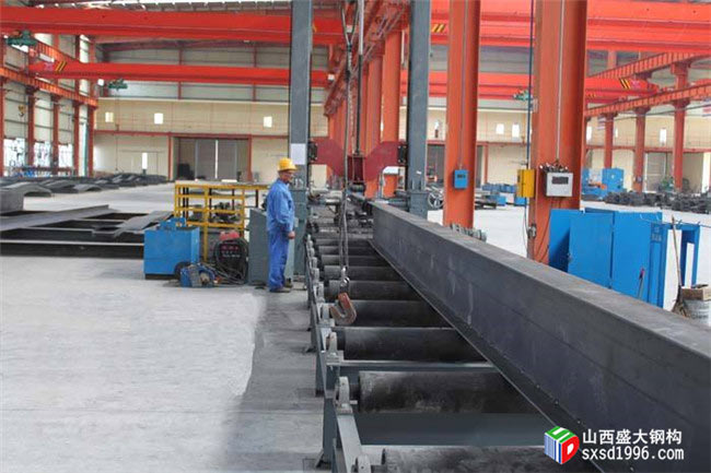 鋼結(jié)構公司